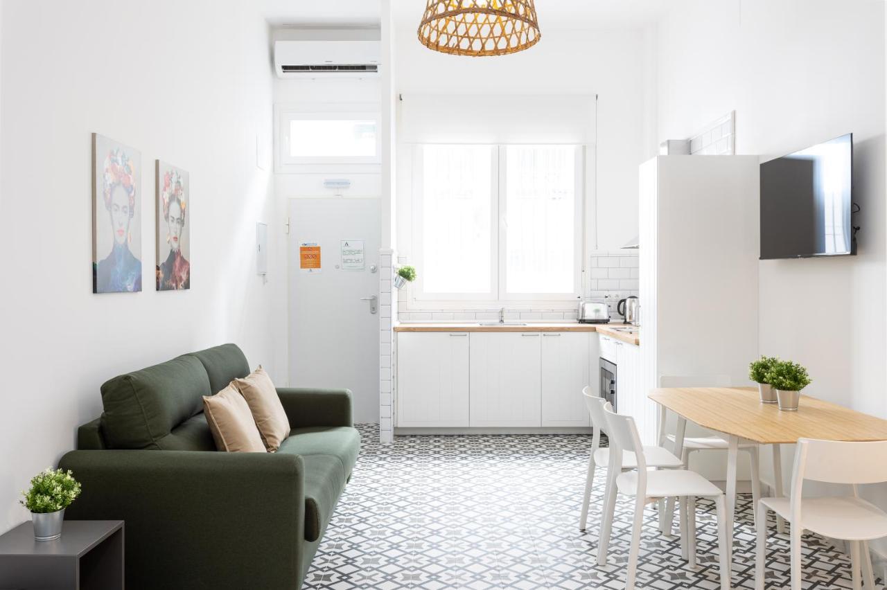 Holidays2Malaga Picasuss Loft New Built Close Huelin Beach And Promenade Luaran gambar