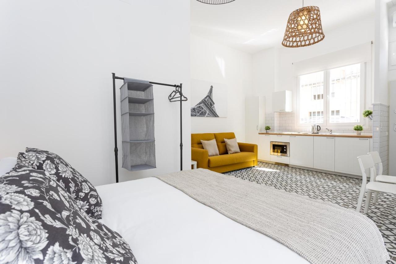 Holidays2Malaga Picasuss Loft New Built Close Huelin Beach And Promenade Luaran gambar