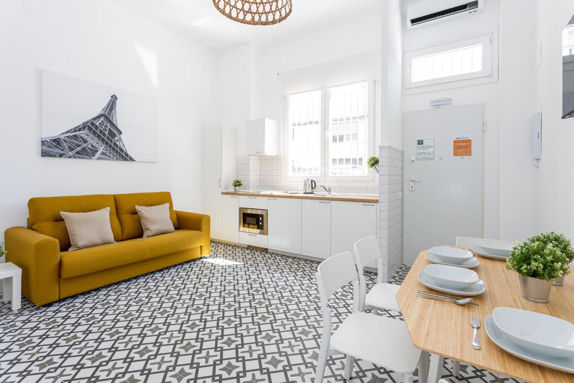 Holidays2Malaga Picasuss Loft New Built Close Huelin Beach And Promenade Luaran gambar